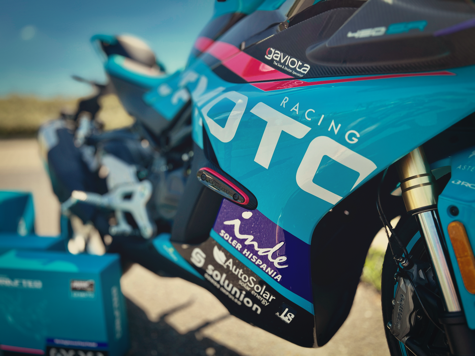 450SR od CFMOTO v limitované Champion edition Aspar.